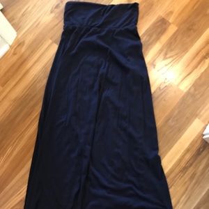 3 FOR $25 DEAL. Strapless navy dress.